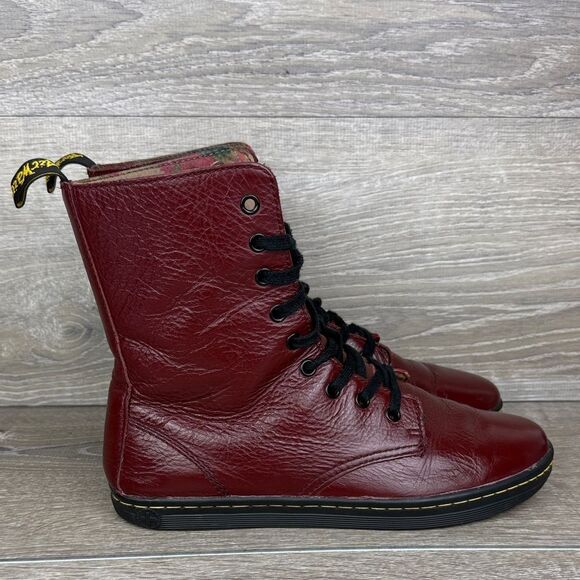 Dr. Martens Stratford Women’s Sz 9 Burgundy Red Leather Floral 9-Eye Combat Boot - Picture 1 of 12